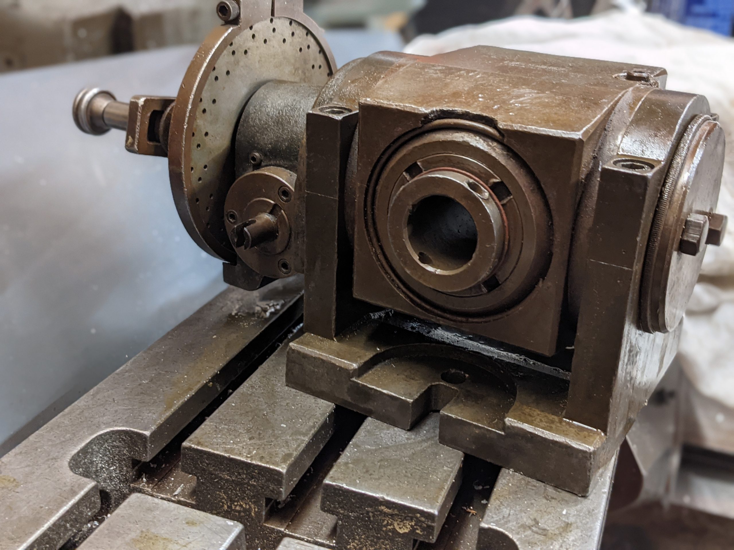 Hardinge Plain Or Spiral Dividing Heads – Owner's Instructions & Parts Manual 1117